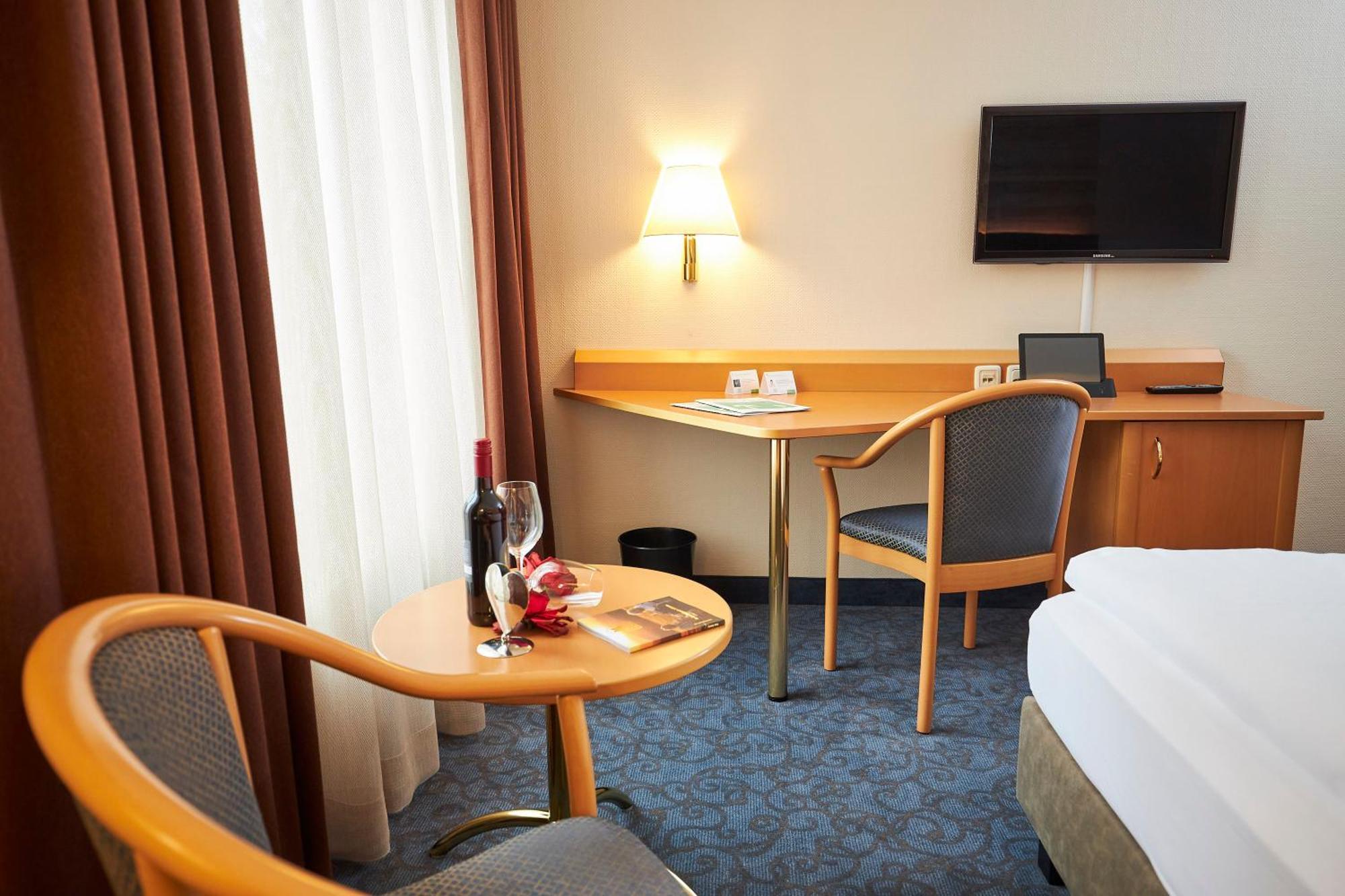 Flair Hotel Stadt Höxter Esterno foto